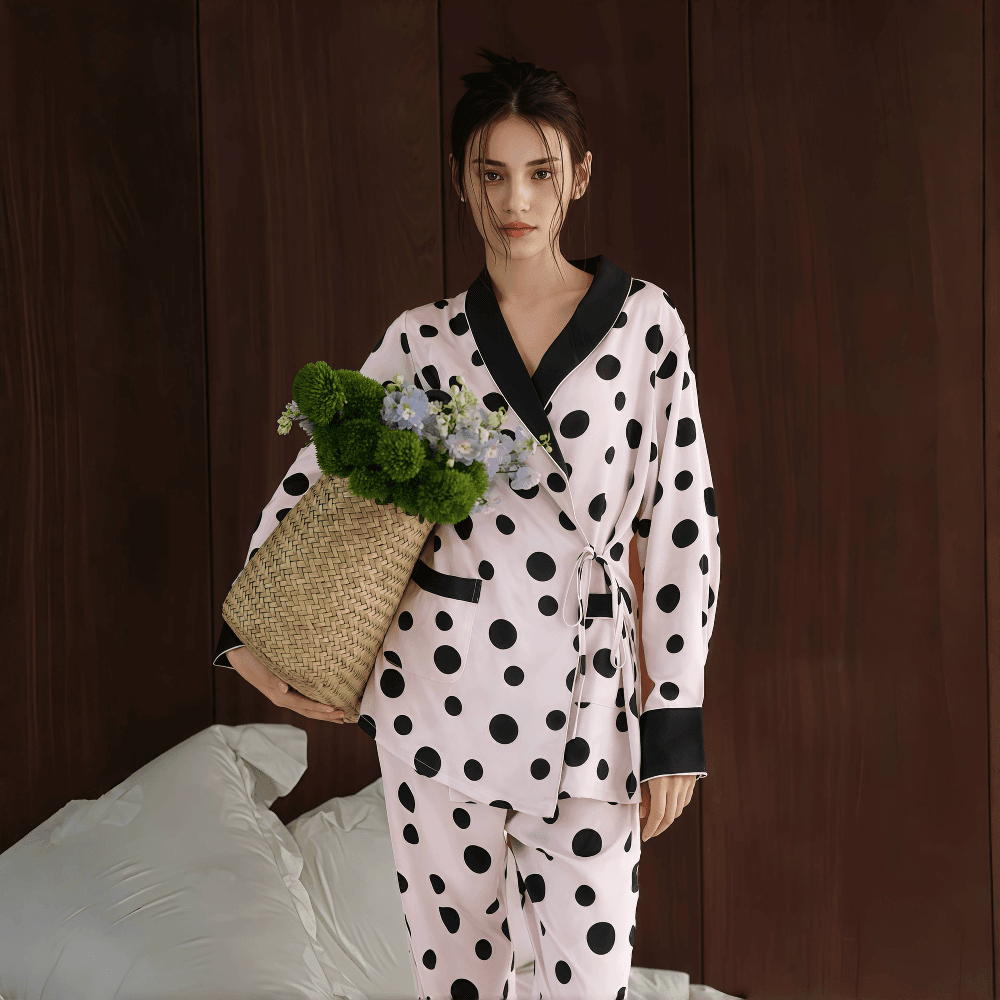 Pink polka dot long - sleeved pajamas for women - VINEEMAN